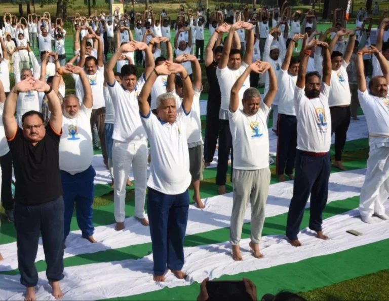  योग के माध्यम से मस्तिष्क और शरीर का संगम होता है: अरूण सिंह