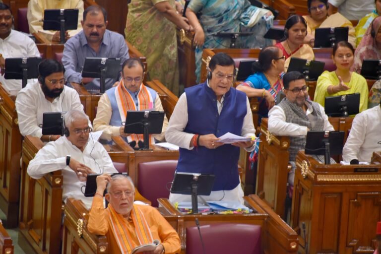  उत्तर प्रदेश में रिकॉर्ड बिजली आपूर्ति कर ऊर्जा क्षेत्र में स्थापित किए नए कीर्तिमान
