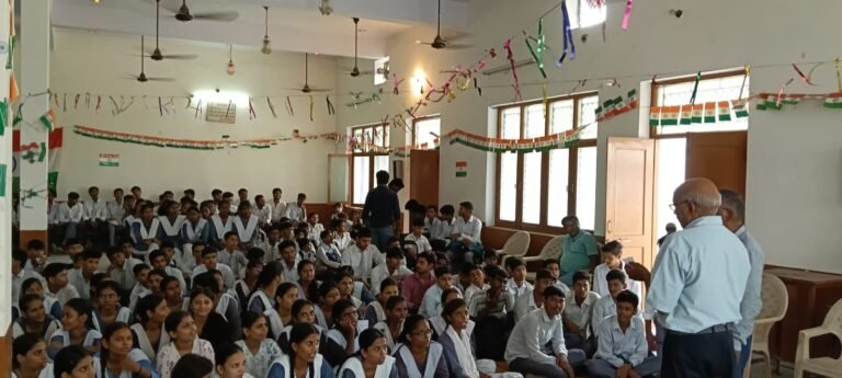 राजकीय आईटीआई अलीगंज में आयोजित रोजगार मेले में 125 अभ्यर्थियों का चयन