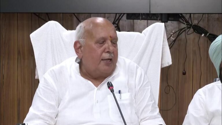 विकास खंड स्तर पर विशेष शिविर लगाकर किसानों को उपलब्ध कराया जाए केसीसी: कृषि मंत्री