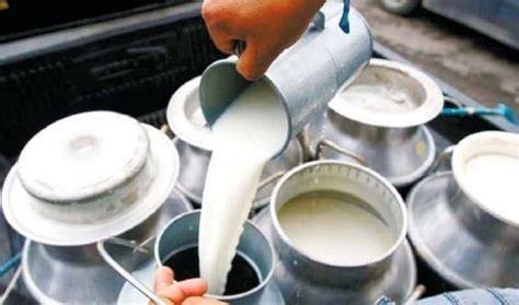 उत्तर प्रदेश लगभग 38.8 मिलियन मिट्रिक टन दुग्ध उत्पादन के साथ देश में प्रथम स्थान पर