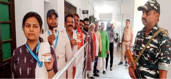 यूपी में MLC चुनाव की वोटिंग, 11 सीटों पर सियासी मुकाबला; 152 उम्मीदवारों की किस्मत दांव पर