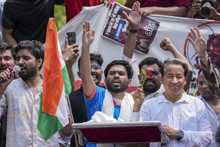 CJP के तिरंगा मार्च पर दिल्ली में बवाल, 100 से ज्यादा लोग हिरासत में!