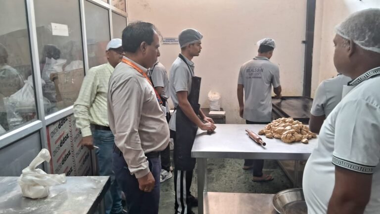 स्वच्छता, जल परीक्षण, पेस्ट कंट्रोल और फूड ग्रेड पैकेजिंग पर जांच का फोकस