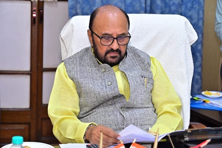 अलीगढ़ में बनेगा ‘सांई ग्लोबल विश्वविद्यालय’! उच्च शिक्षा मंत्री ने सौंपा आशय-पत्र